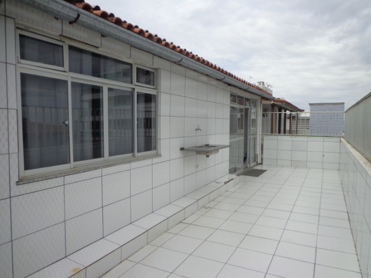 Cobertura à venda com 4 quartos, 130m² - Foto 3