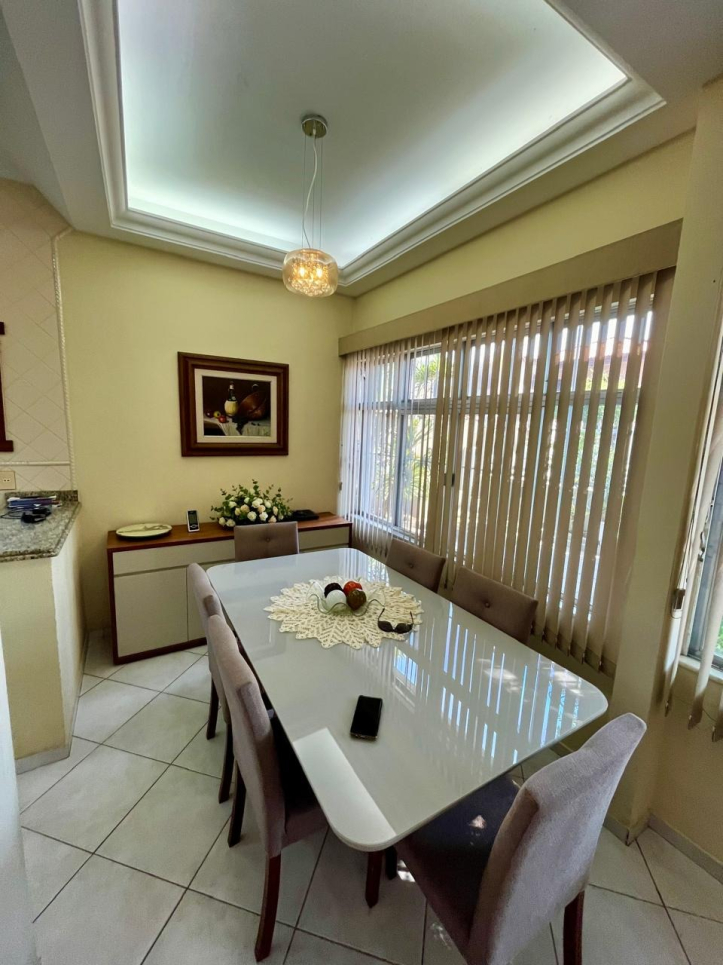 Casa, 4 quartos, 230 m² - Foto 5