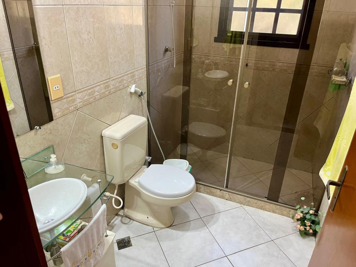 Casa, 4 quartos, 230 m² - Foto 10