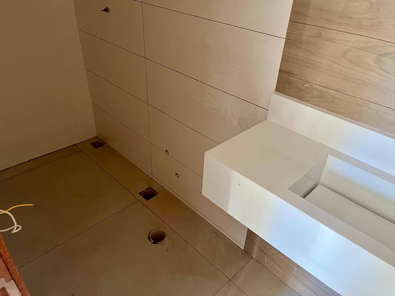 Apartamento à venda com 3 quartos, 232m² - Foto 6
