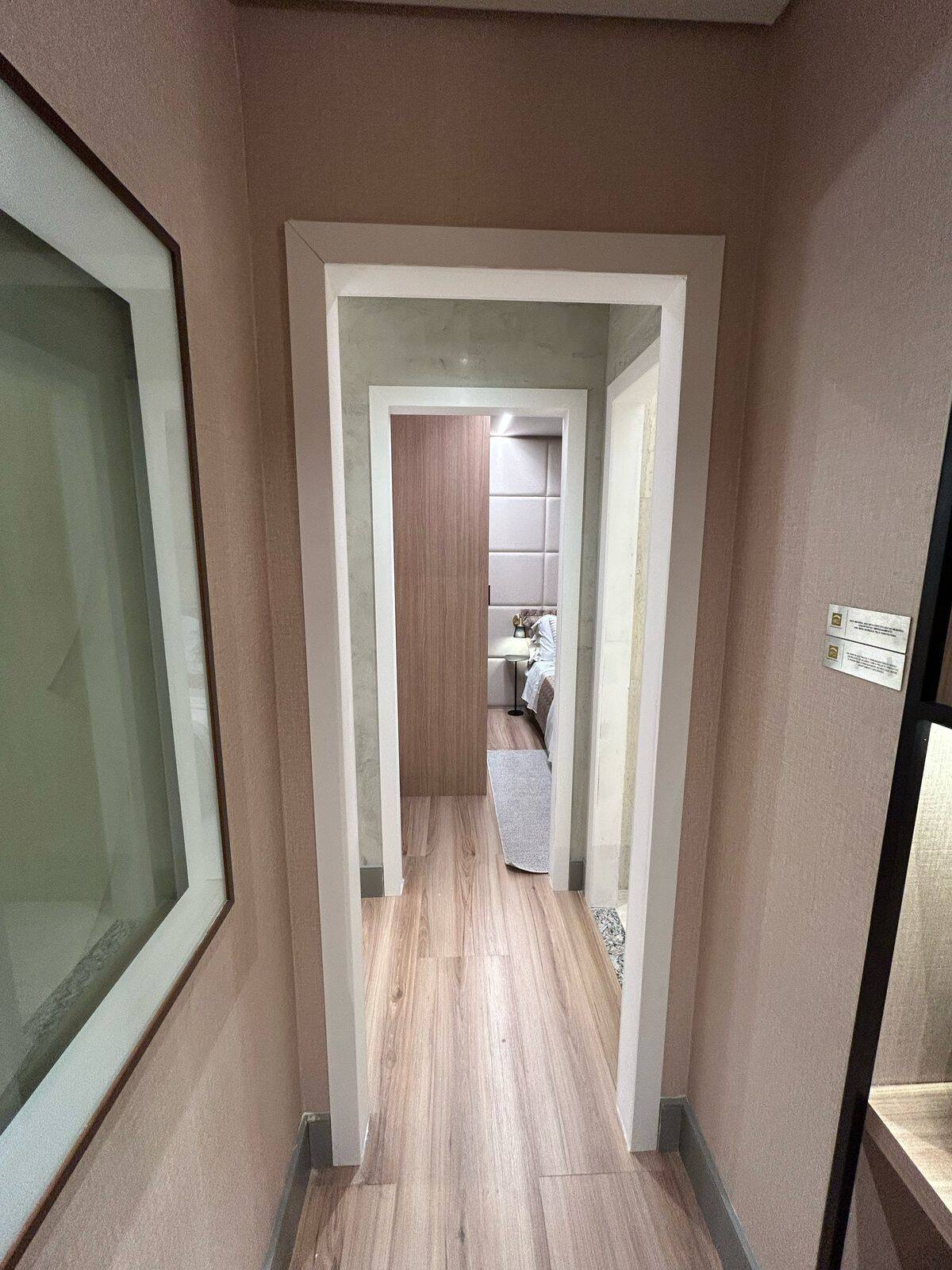 Apartamento à venda com 2 quartos, 439300m² - Foto 17