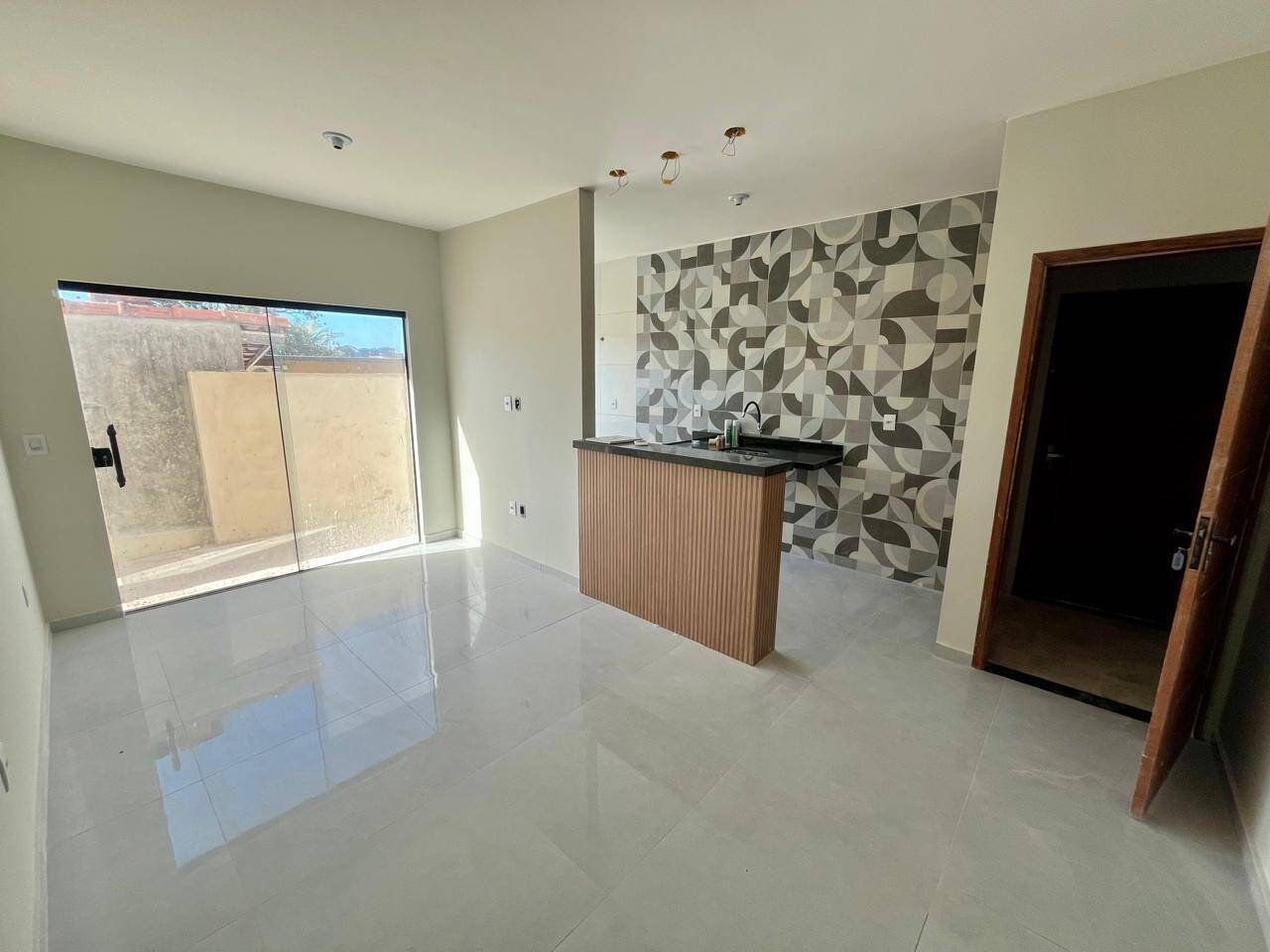 #889 - Casa em condomínio para Venda em Cabo Frio - RJ