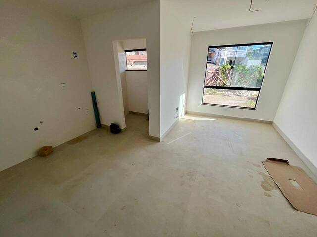 #856 - Apartamento para Venda em Cabo Frio - RJ - 3