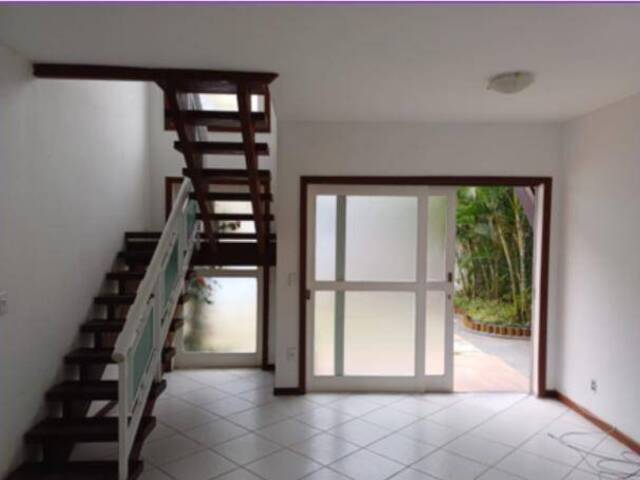 Apartamento para Venda em Cabo Frio - 5
