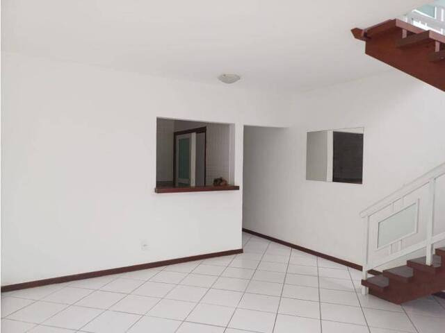 Apartamento para Venda em Cabo Frio - 4
