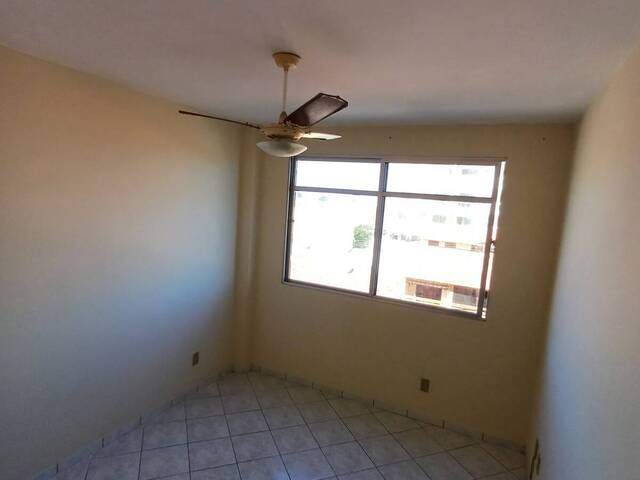 #896 - Apartamento para Venda em Cabo Frio - RJ - 3