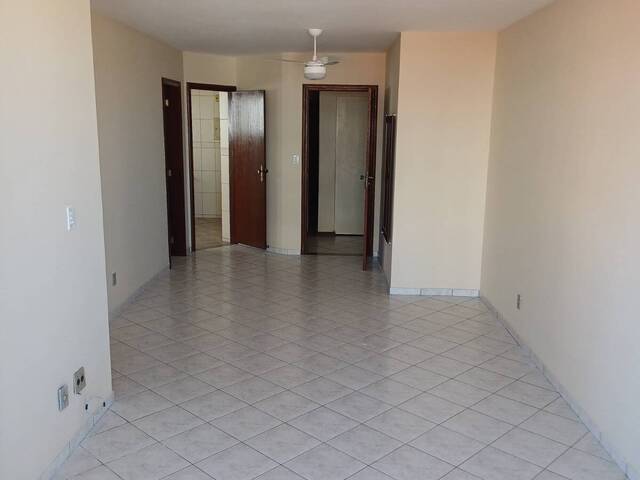 #896 - Apartamento para Venda em Cabo Frio - RJ - 1
